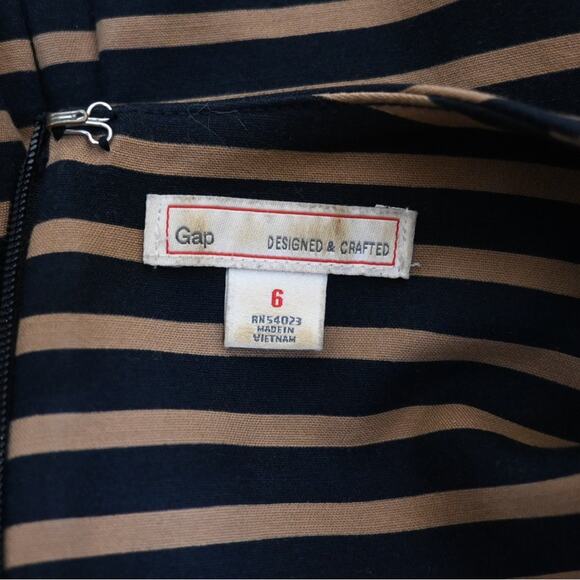 GAP Womens 6 Fit and Flare Navy Camel Striped Dress - Picture 9 of 11